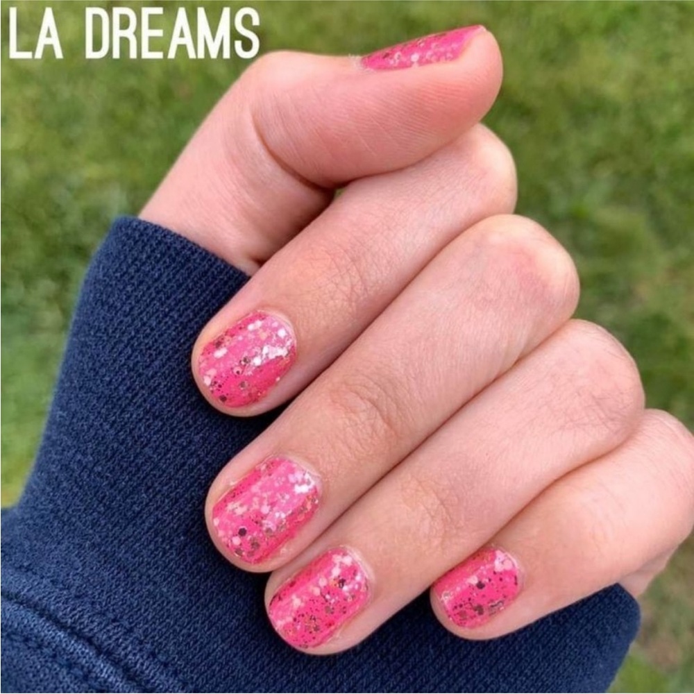 *Retired* Color Street: LA Dreams | Barbie Hot Pink Rose Gold Glitter Sparkle - Picture 8 of 16
